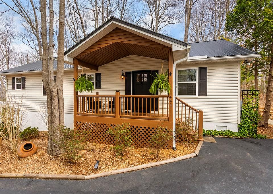 1st image of 441 Highland Rd