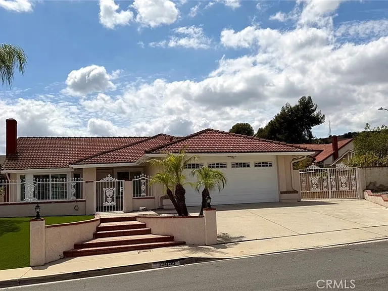 19455 Braes River Dr — Photo 1