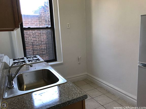 4th image of 4150 56th St APT 4C