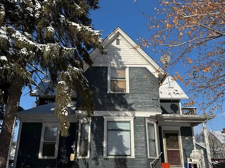 2118 Michigan Ave — Photo 10