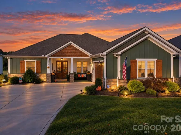 3668 Rock Bridge Dr NE, Conover, NC 28613