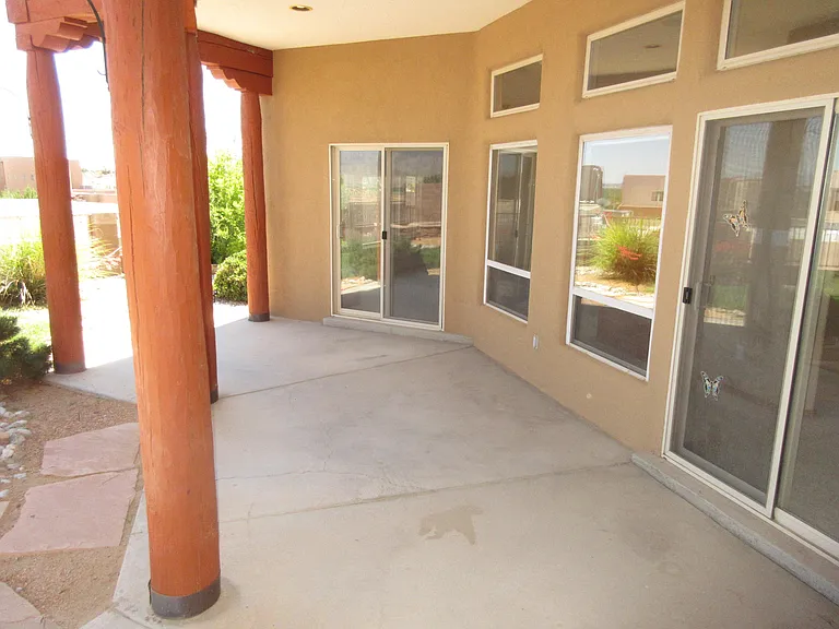 1312 Tiffany Ln SE — Photo 32
