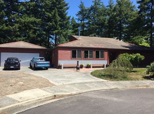 2361 N 22nd Ct, Florence, OR 97439