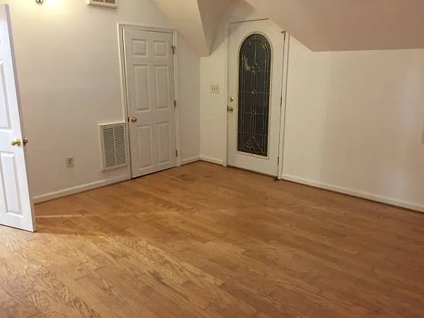 2391 Spotswood Trl — Photo 15