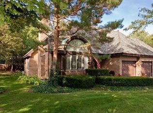 42 Godair Dr, Hinsdale, IL 60521