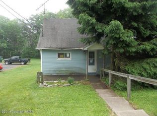 57 Kinney Ave, Mount Pocono, PA 18344