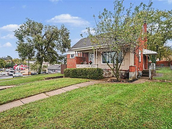 3rd image of 5441 Childs Ave