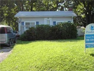 1st image of 544 S Willow Ave