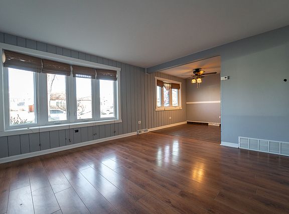 3rd image of 13051 S Burley Ave