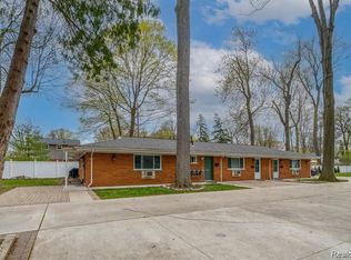 705 W Thirteen Mile Rd, Royal Oak, MI 48073