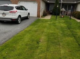 438 Groffdale Rd, Quarryville, PA 17566