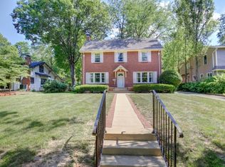 1019 W Charles St, Champaign, IL 61821