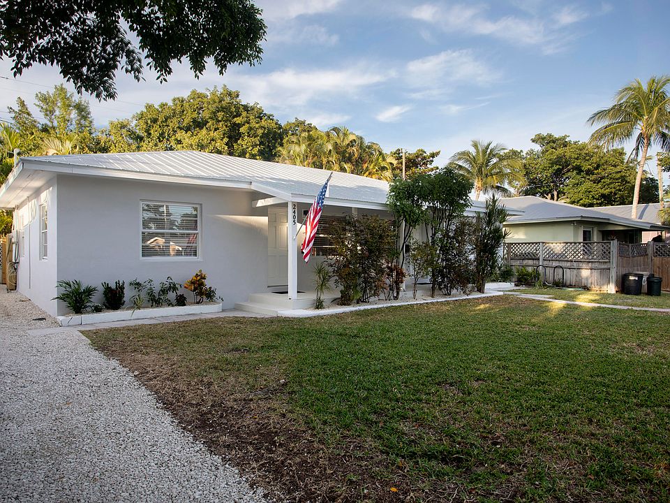 1st image of 2405 Flagler Ave #B