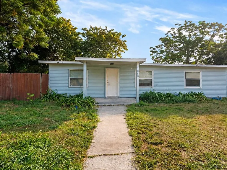 1846 Abacus Rd — Photo 1