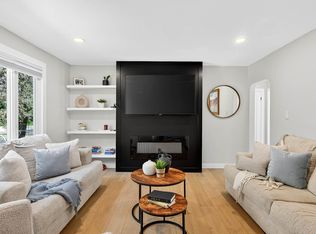 10507 69th Ave NW, Edmonton, AB