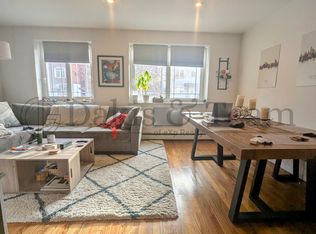 25-72 38th St #DT1, Astoria, NY 11103