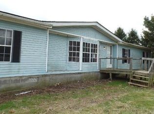 8536 Gotham Rd, Garrettsville, OH 44231