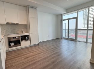 28 Interchange Way #703, Vaughan, ON L4K 5C3