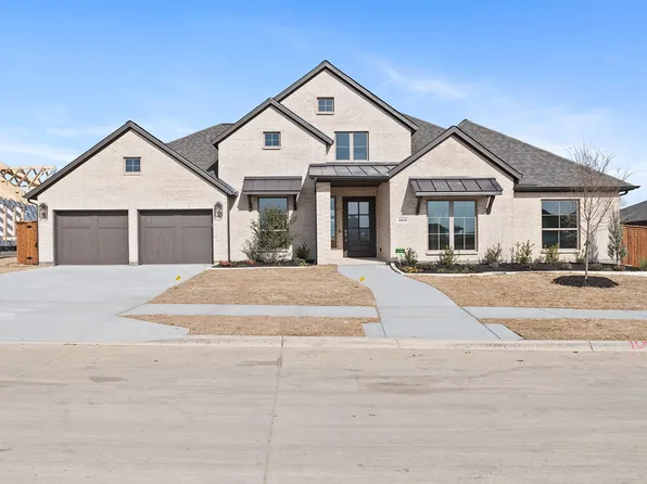 10420 Gray Hills Dr, Fort Worth, TX 76126