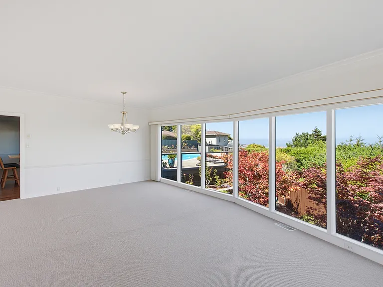 1806 Sebastian Dr — Photo 39