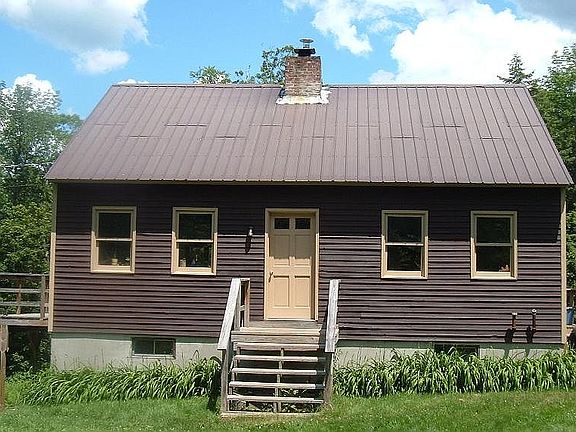 Front of house (West side)