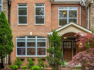 254 Berry Patch Ln, Chattanooga, TN 37405