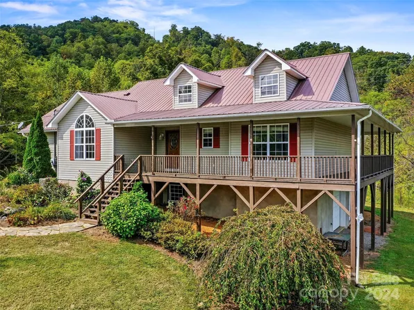 170 Yates Cove Rd, Waynesville, NC 28785