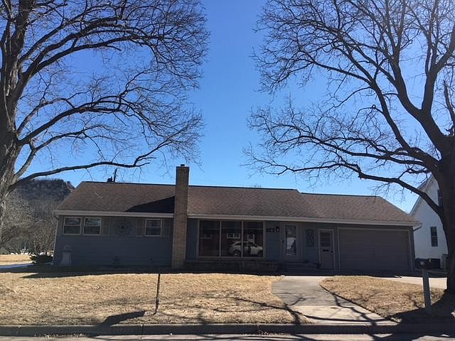 1st image of 2139 Hoeschler Dr