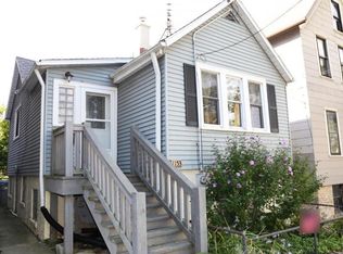 1153 E Kane Pl, Milwaukee, WI 53202