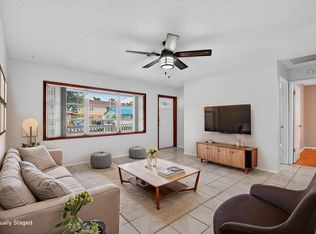 9180 Fountain Rd, Lake Worth, FL 33467