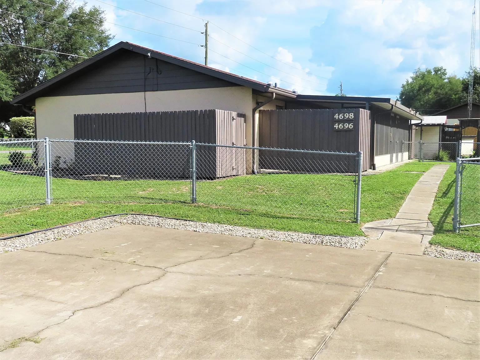 2 bed, 825 sqft, $1,150 — Photo 3