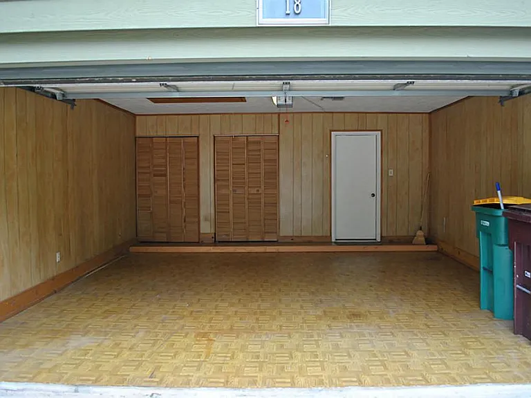18 Dellforest Ct — Photo 36