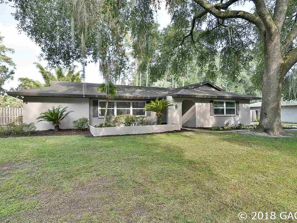 1st image of 2905 NW 31st Ter