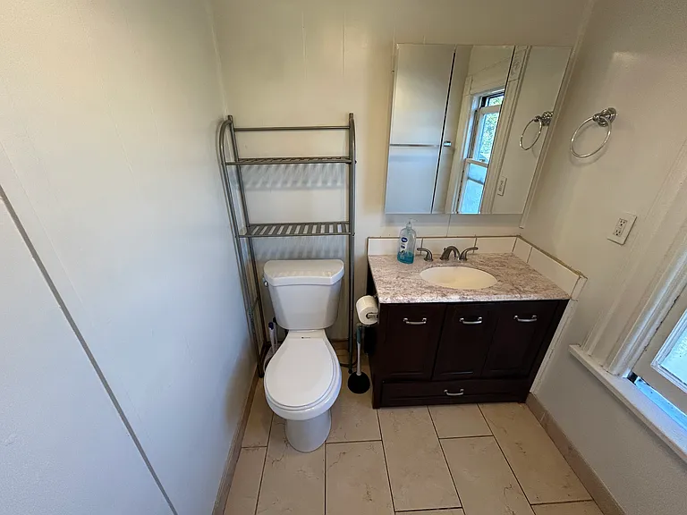 524 Carolina St — Photo 14