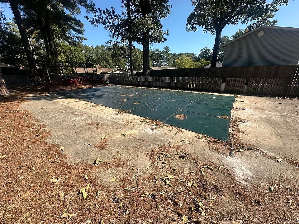 22nd image of 6109 Indian Hills Dr