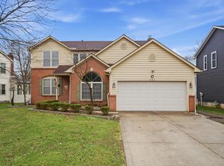 393 Canterbury Ct, Westerville, OH 43082