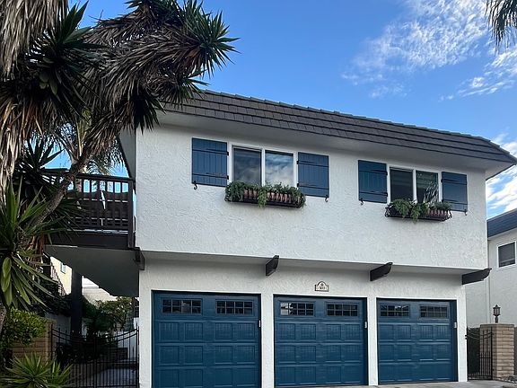 2nd image of 307 Avenida Del Mar #C