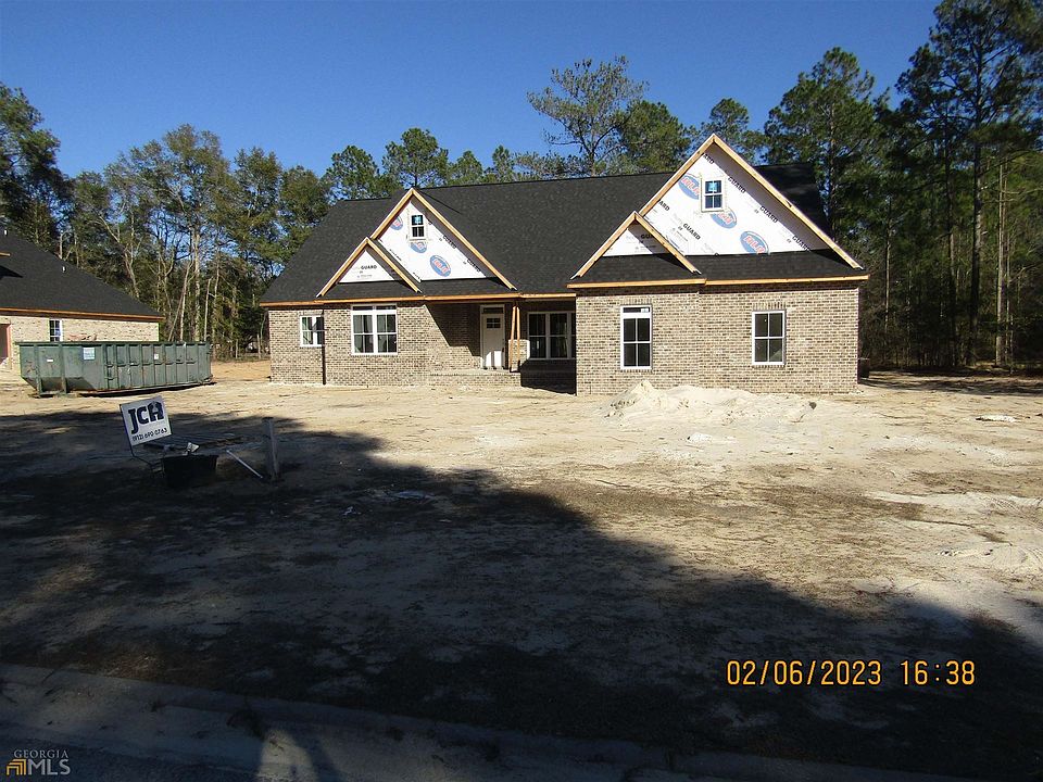 1st image of 305 Hawks Ct