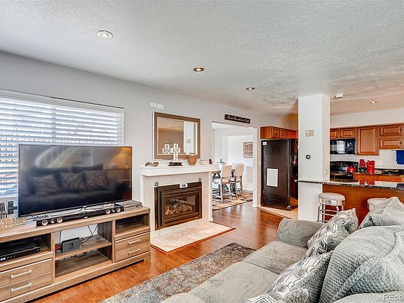 5th image of 7161 Fenton Cir