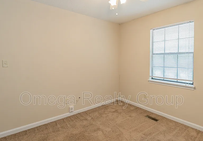 2364 Grayson Valley Cir — Photo 30