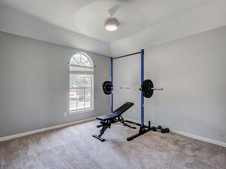 2816 Lakehollow Ln — Photo 32