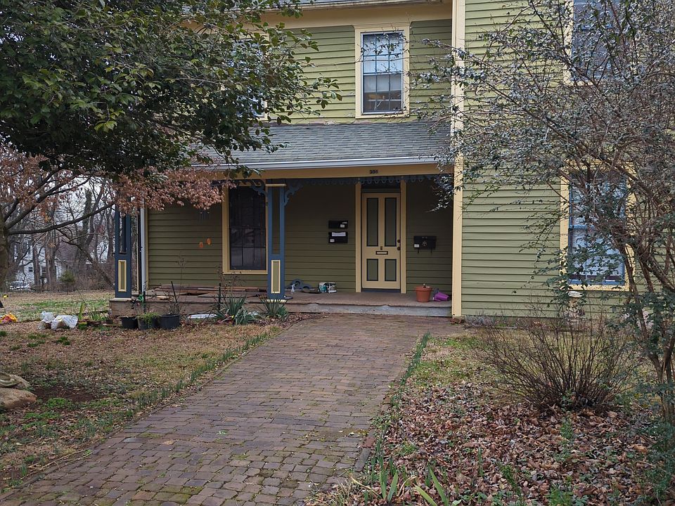 1st image of 306 Cunningham St #1