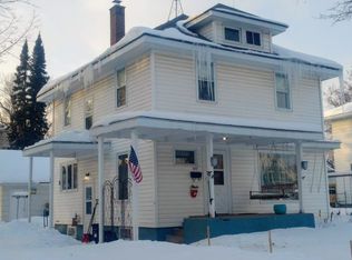 177 N Main St, Clintonville, WI 54929