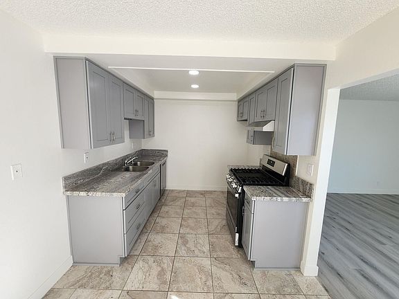 2nd image of 8112 Major Cir APT C