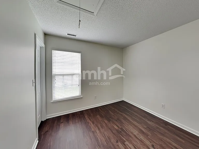 8526 Appledale Dr — Photo 20