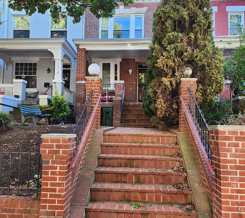 1st image of 1220 Euclid St NW