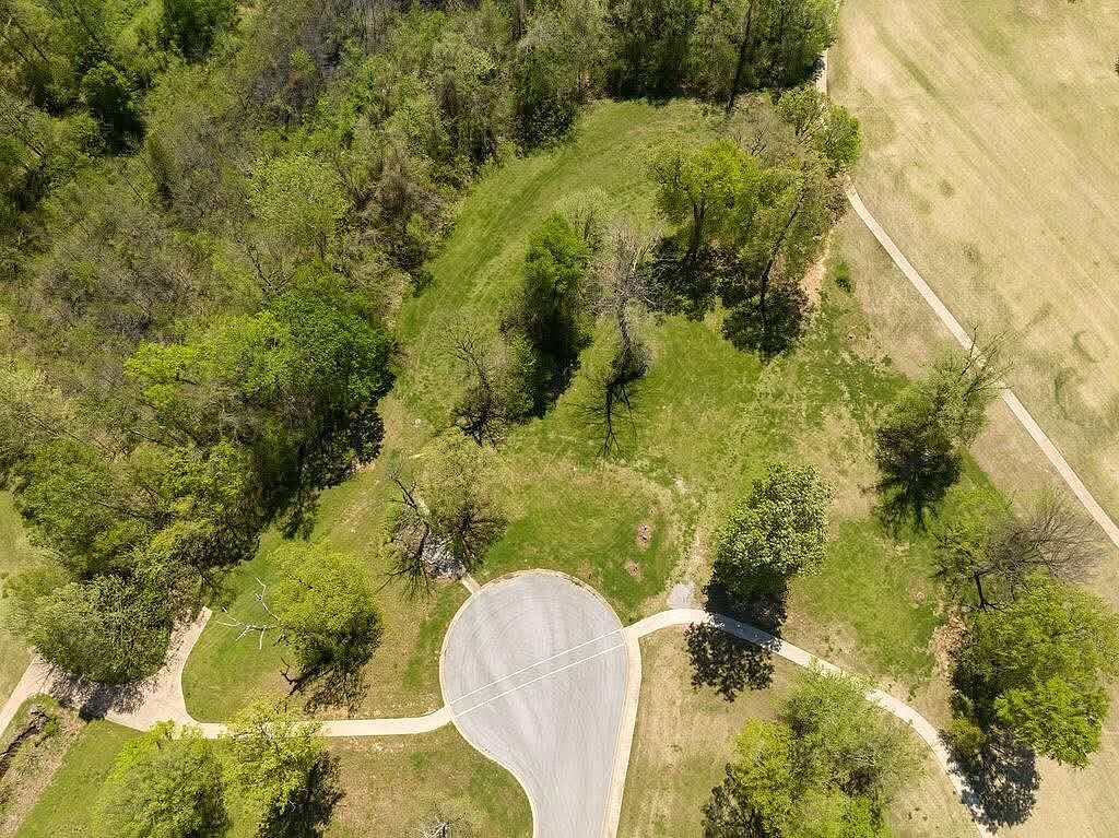 Eagle View Dr — The Course at Eagle Mountain