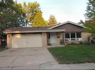 720 7th Ave, Grafton, WI 53024