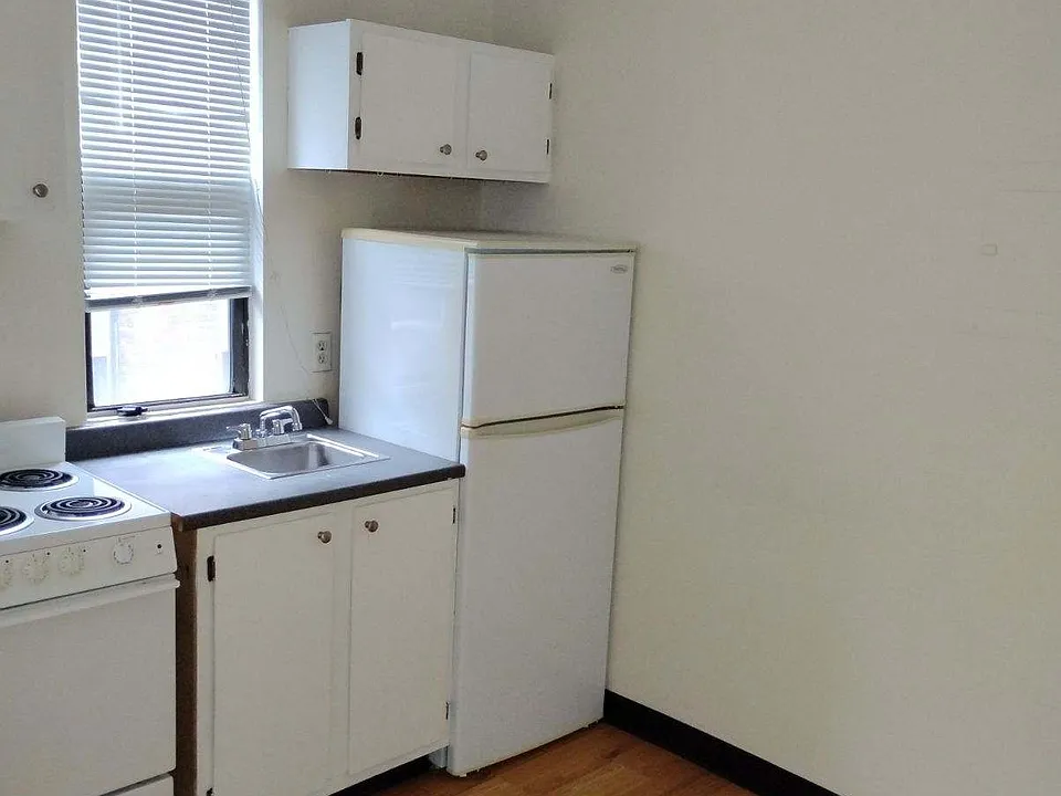 59 S Huntington Ave #5