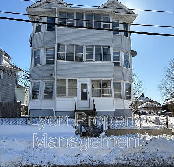 250 Sayles Ave #1 — Photo 17